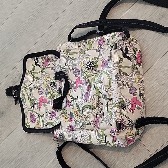 Sakroots By The Sak Convertible Colette Backpack Shoulder Bag White Peace Dove - Picture 6 of 7